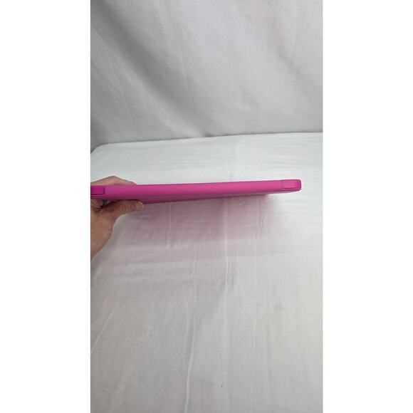 Pink Trifold 11" Case For iPad Pro M5 2025 M4 2024 Model A2836/A2837/A3006) - Picture 11 of 11